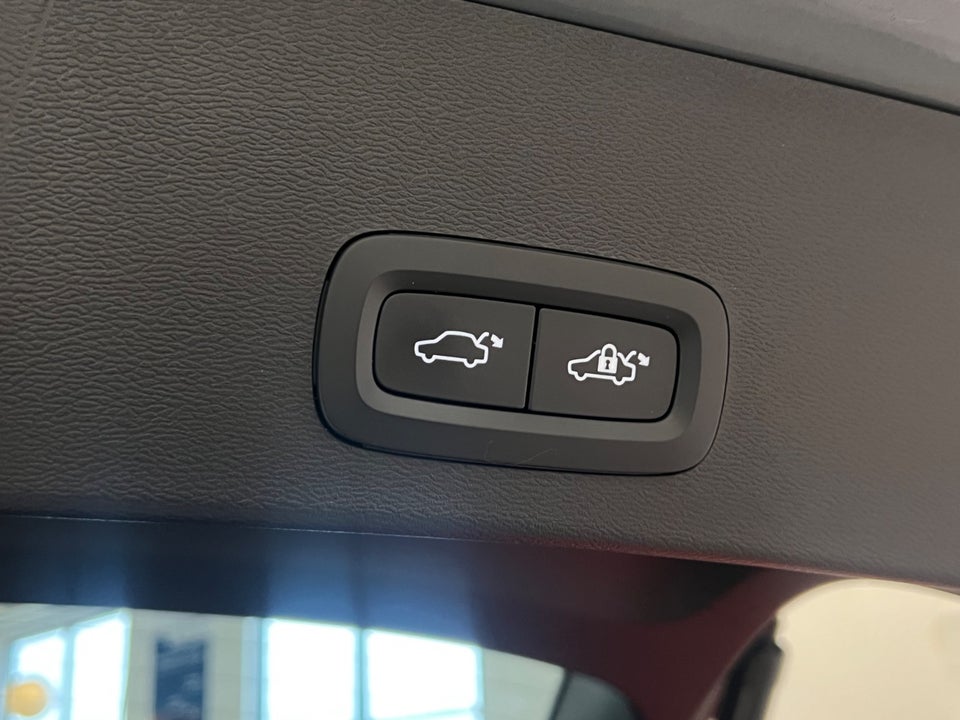 Volvo XC40 P8 ReCharge Twin Ultimate 5d