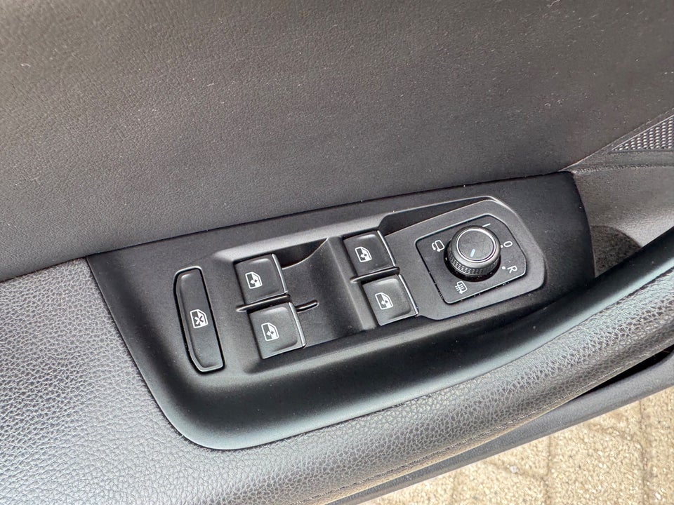 VW Passat 1,5 TSi 150 Highline Premium Variant DSG 5d