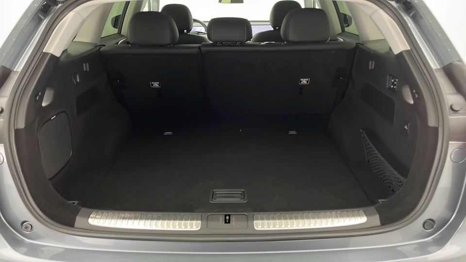 Xpeng G9 Performance 5d