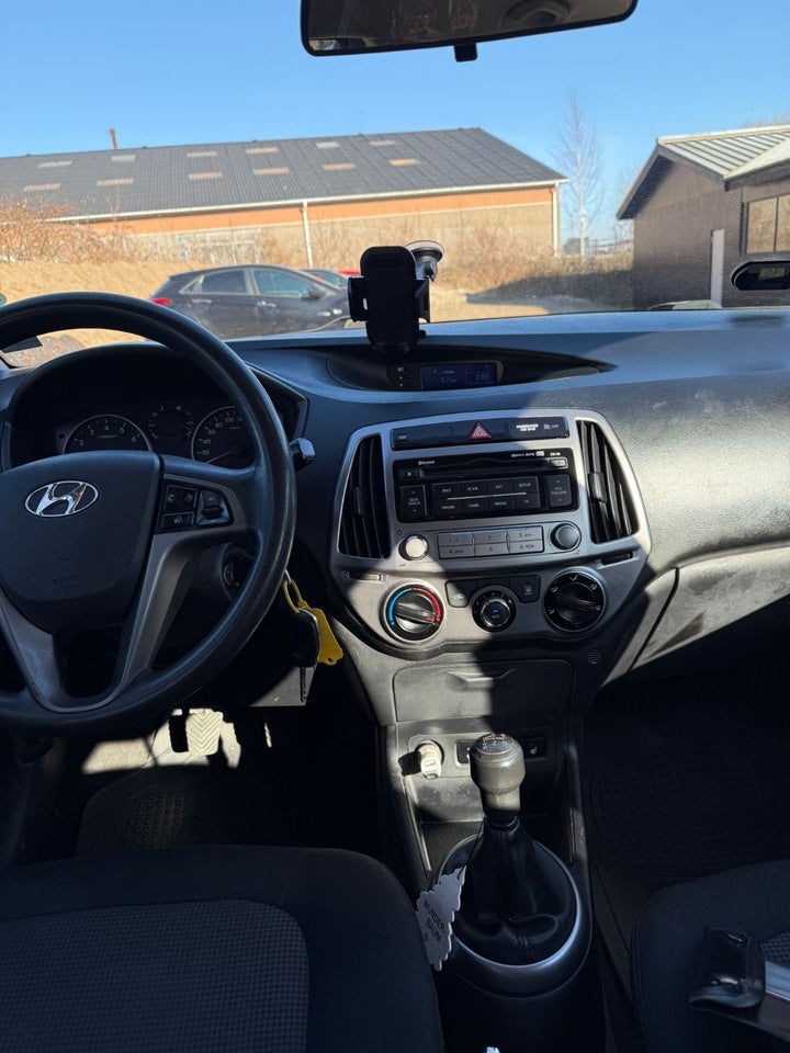 Hyundai i20 1,25 Comfort 5d