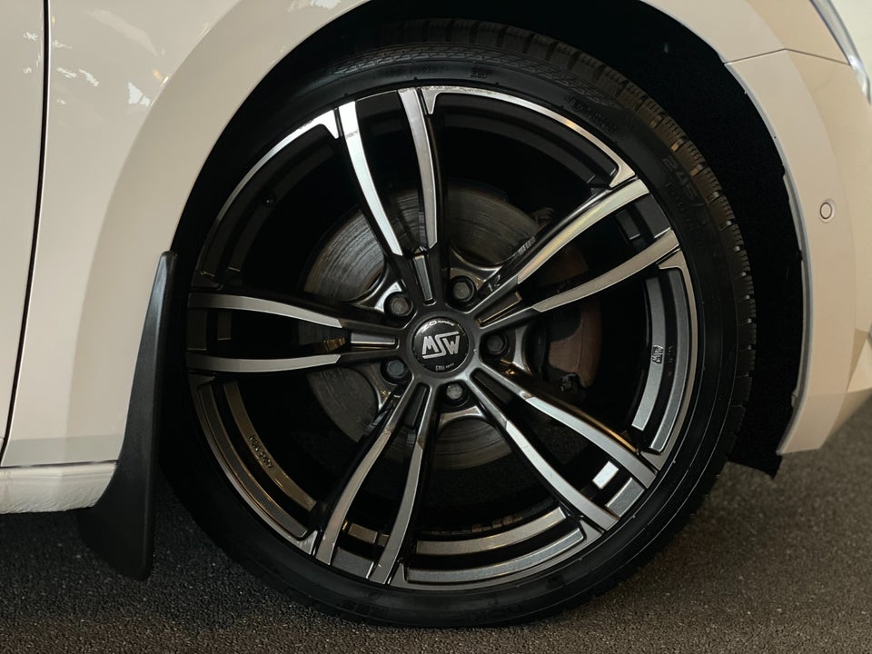 Skoda Superb 1,4 TSi 150 Business Executive Combi DSG 5d