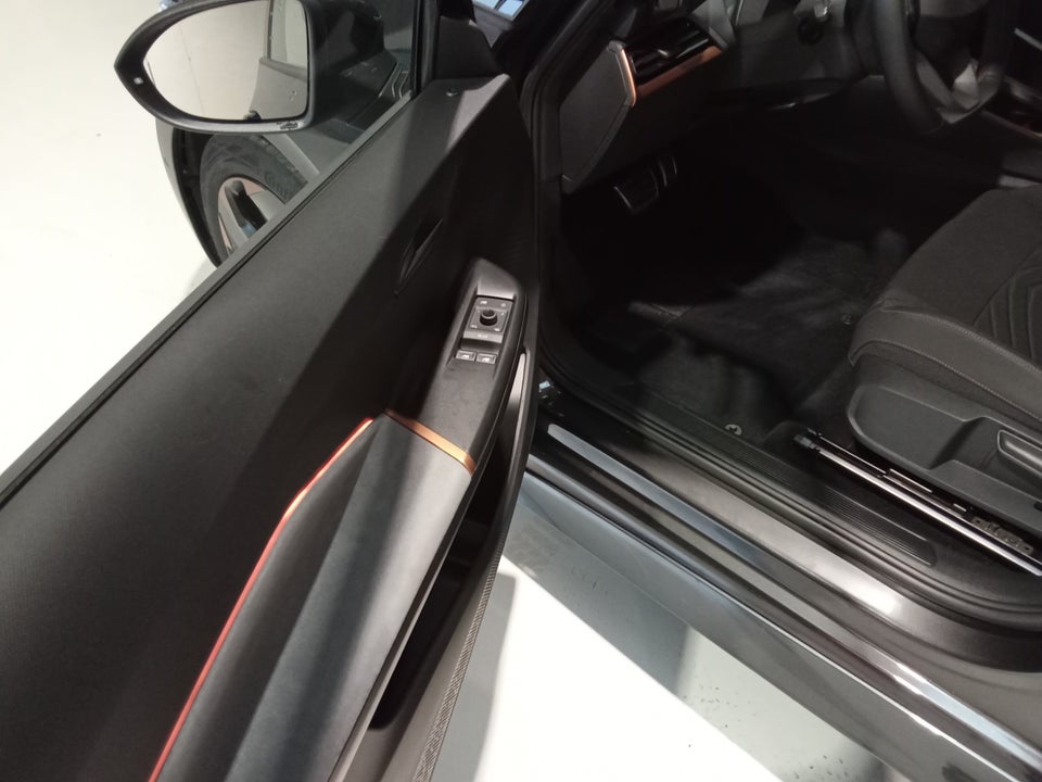 Cupra Born 58 High 5d