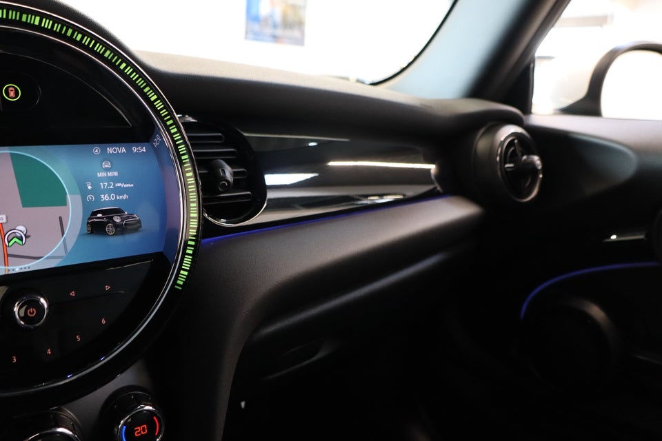 MINI Cooper SE Classic Trim 3d