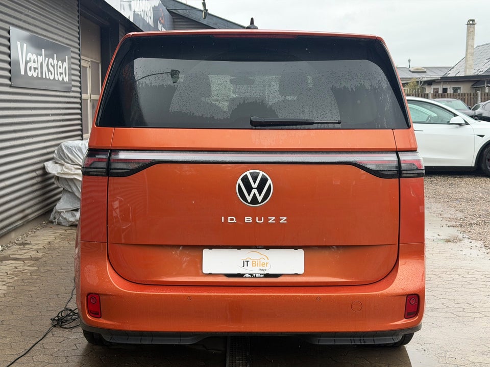 VW ID. Buzz 77 Style SWB 5d