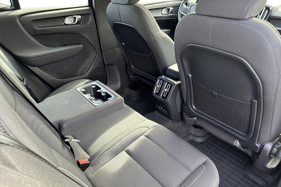 Volvo EX40 Extended Range Core 5d