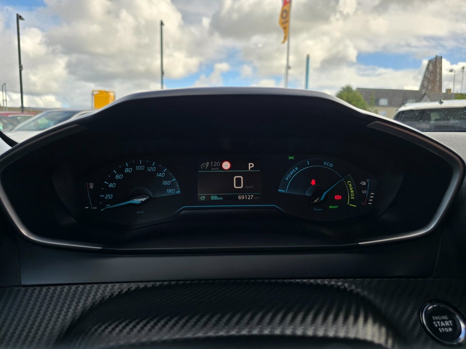 Peugeot e-2008 50 Active 5d