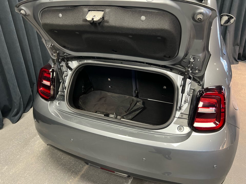 Fiat 500e 42 Icon Cabrio 2d