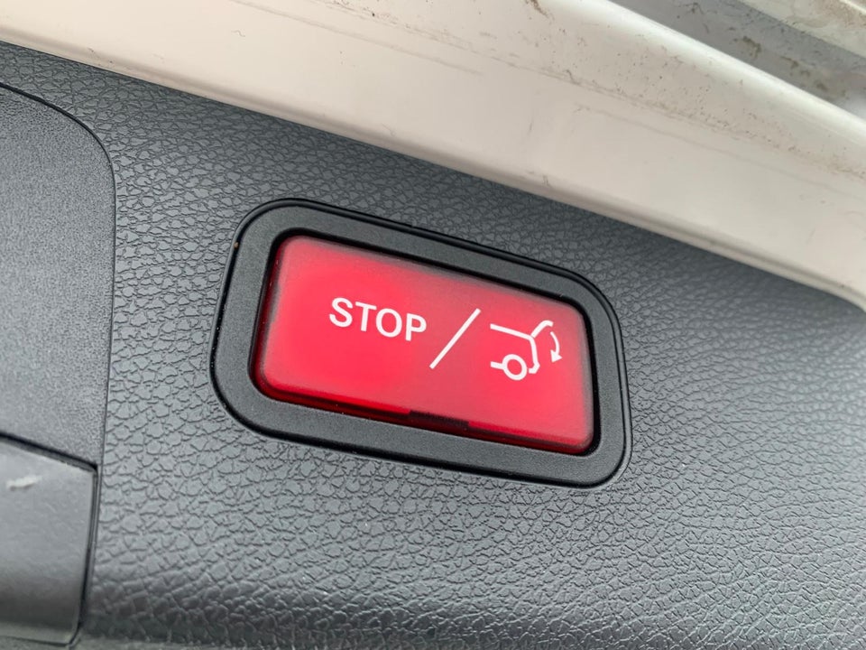 Mercedes E300 de 2,0 Avantgarde stc. aut. 5d