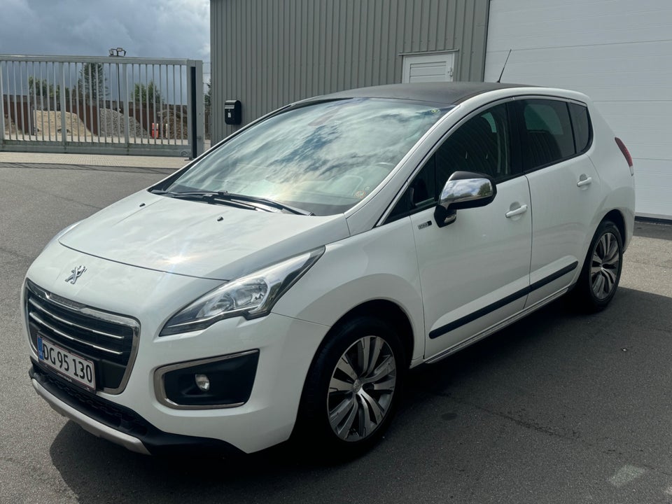 Peugeot 3008 1,6 HDi 114 Style 5d