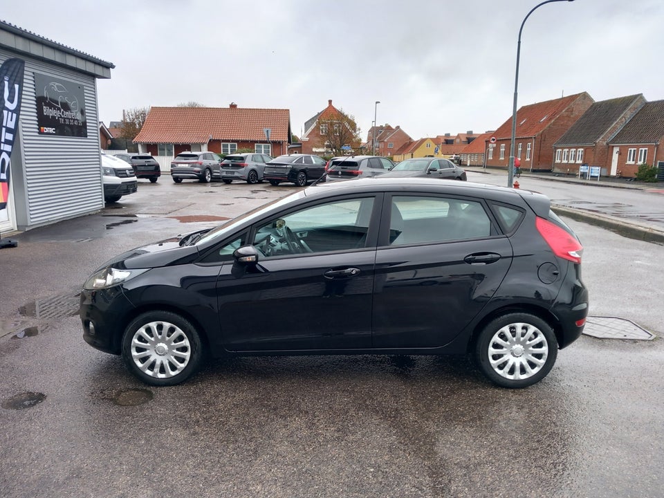 Ford Fiesta 1,0 65 Trend 5d