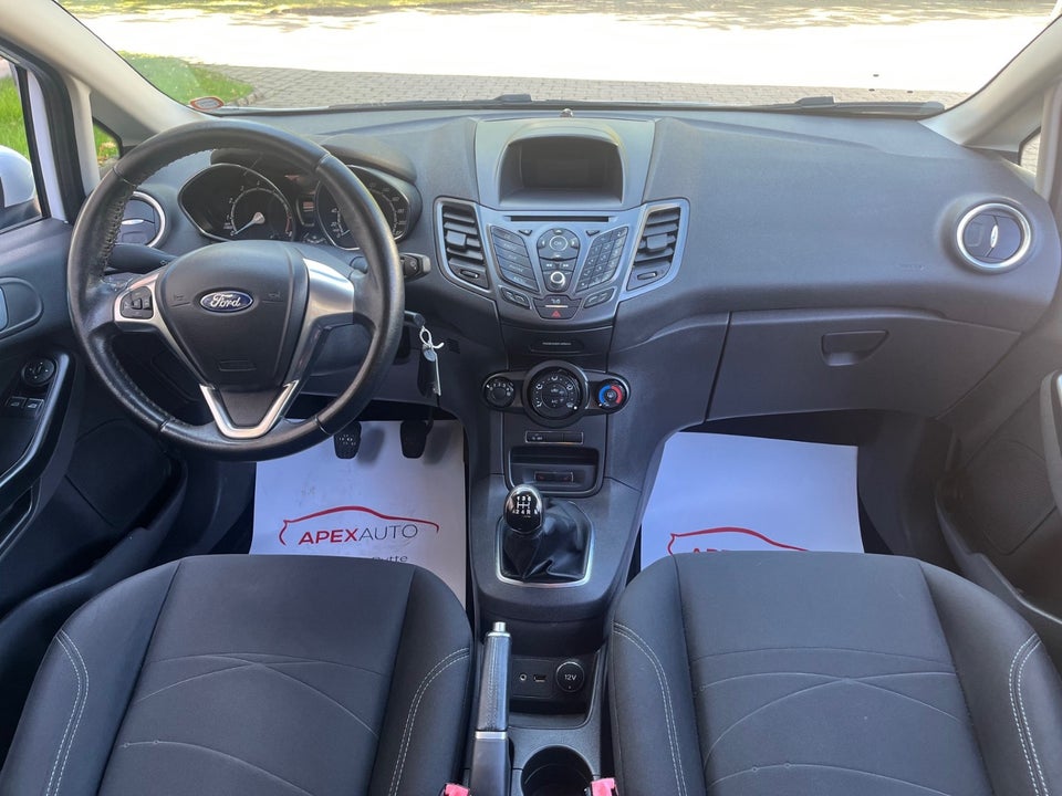 Ford Fiesta 1,0 SCTi 100 Titanium 5d