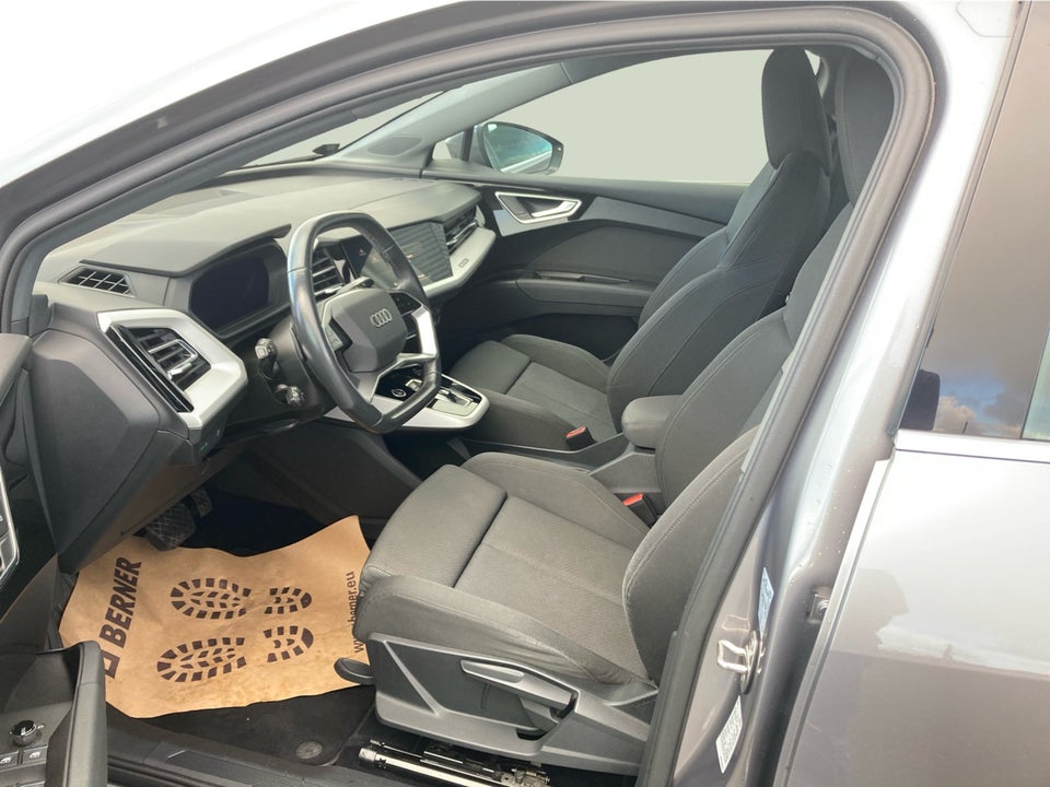 Audi Q4 e-tron 40 Attitude S-line 5d