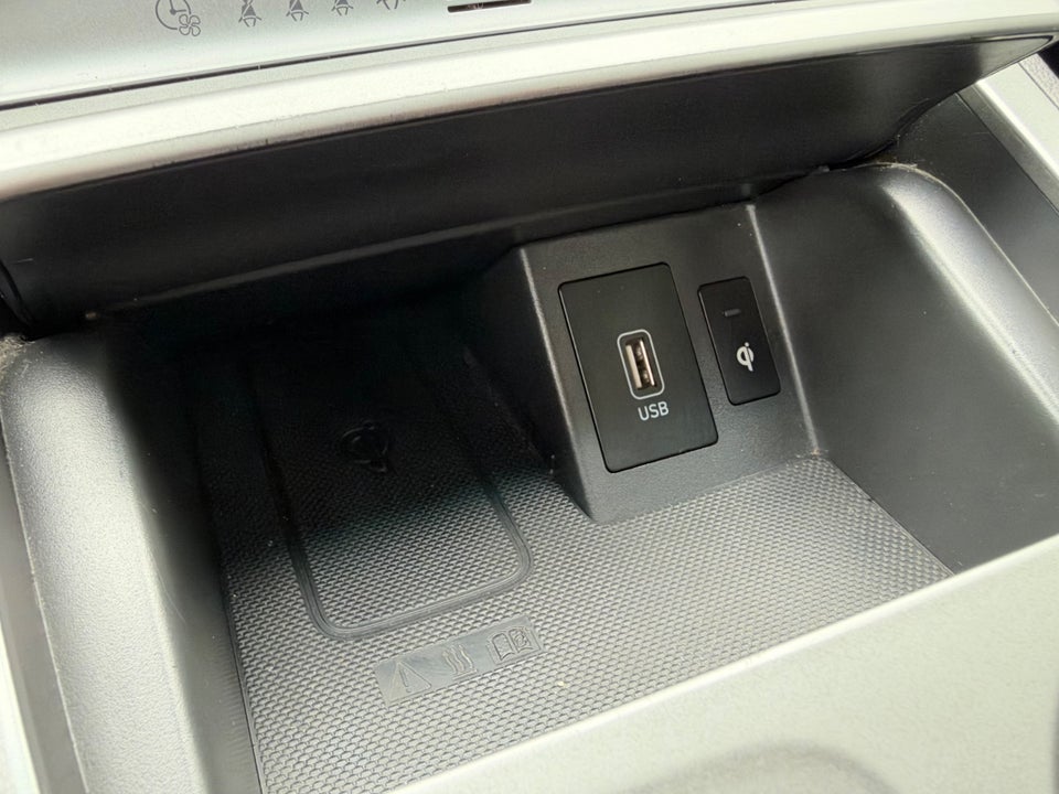 Hyundai Kona 64 EV Premium 5d
