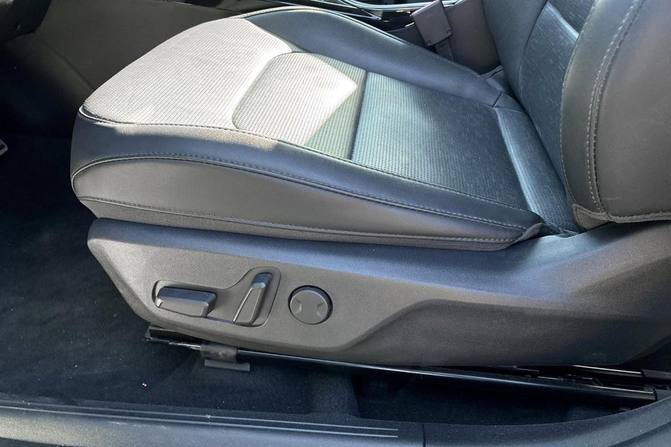 Kia Niro 64 EV Premium 5d