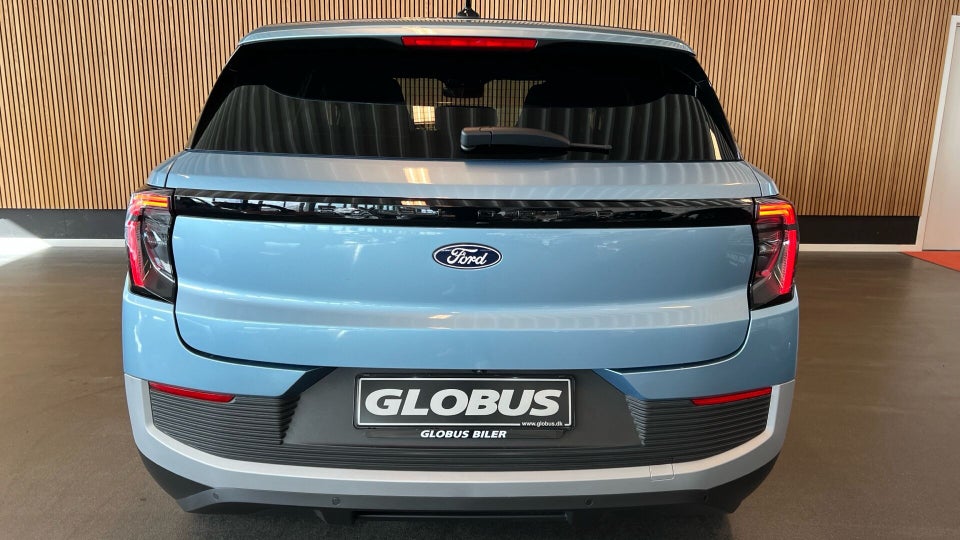 Ford Explorer 79 Premium Extended Range AWD 5d