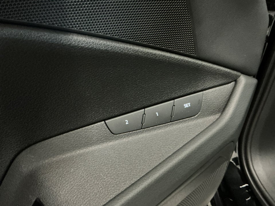 Audi e-tron 55 Advanced quattro 5d