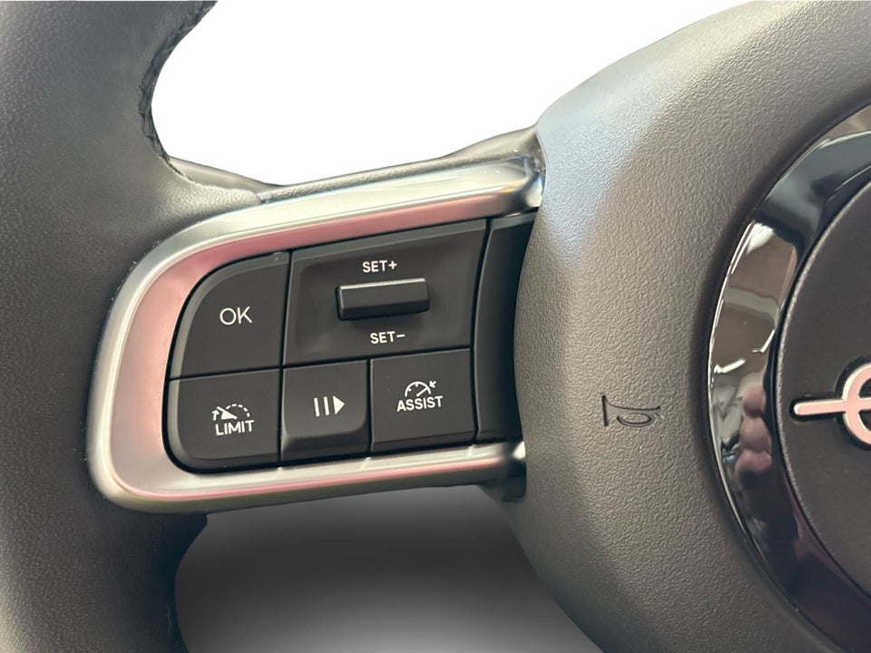 Fiat 600e 54 (RED) 5d