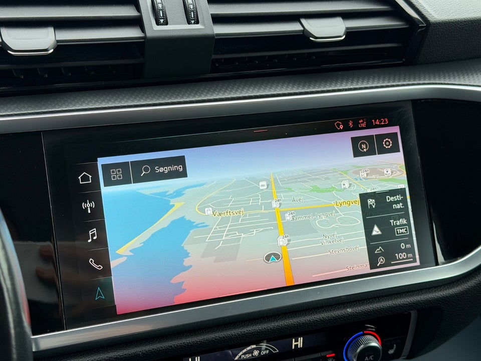 Audi Q3 35 TFSi Advanced Prestige S-tr. 5d