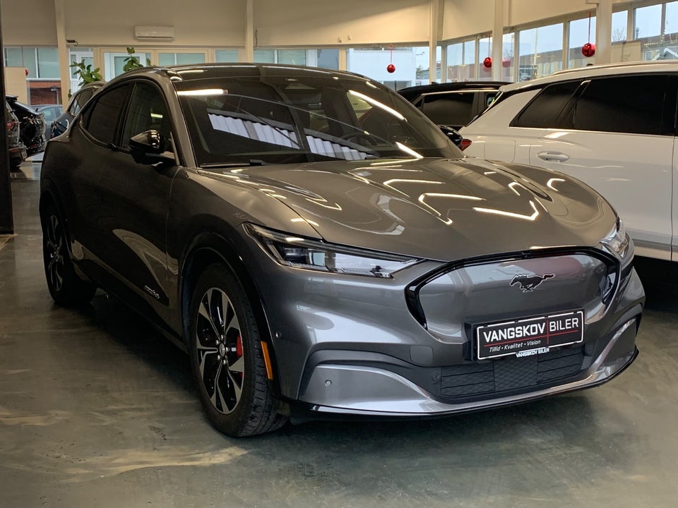 Ford Mustang Mach-E 75 Premium Standard Range AWD 5d