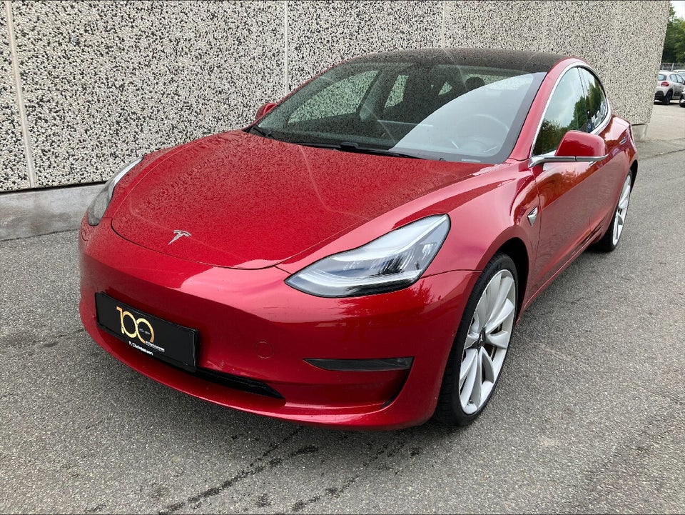 Tesla Model 3 Performance AWD 4d