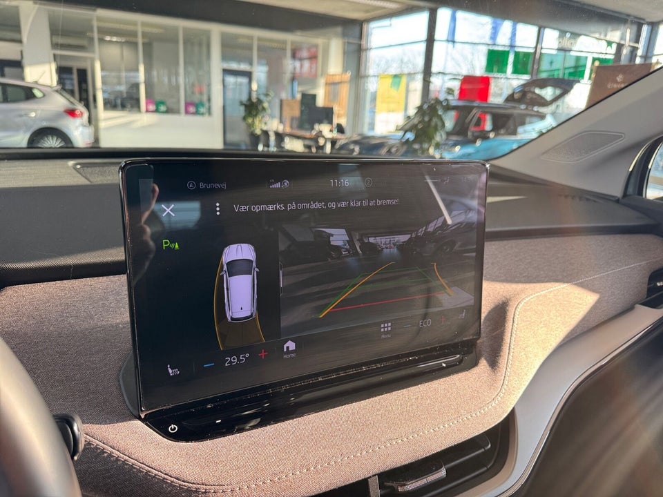 Skoda Enyaq 60 iV Plus 5d