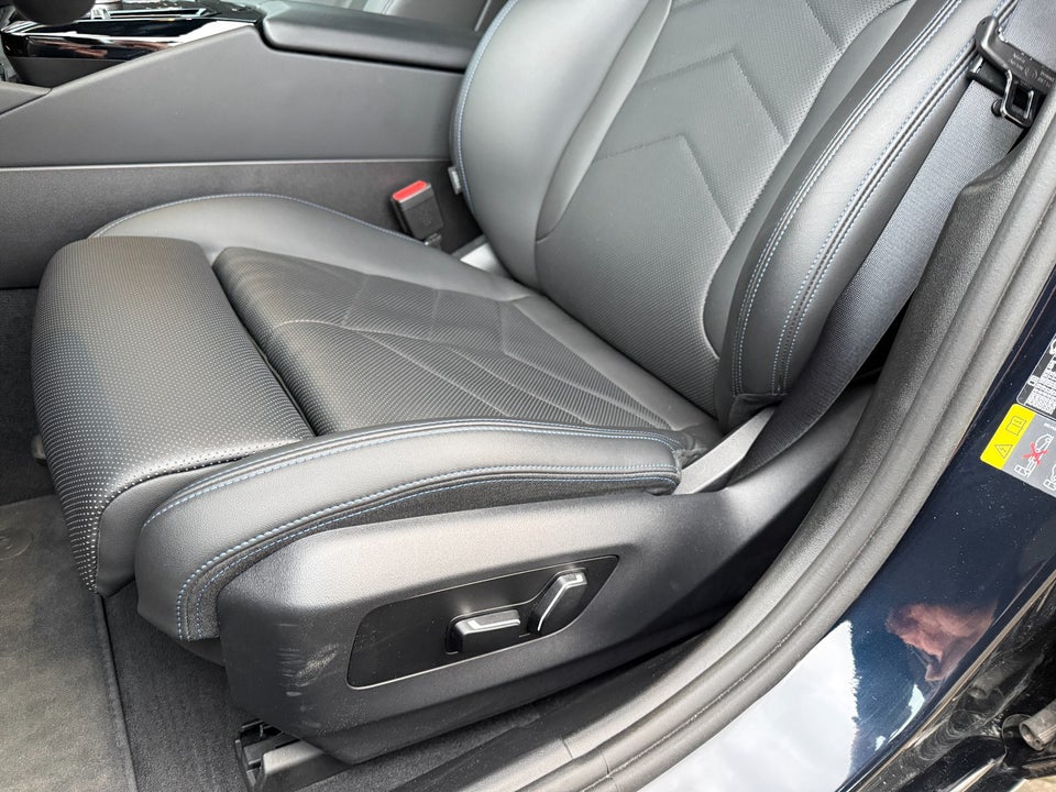 BMW i5 eDrive40 M-Sport 4d