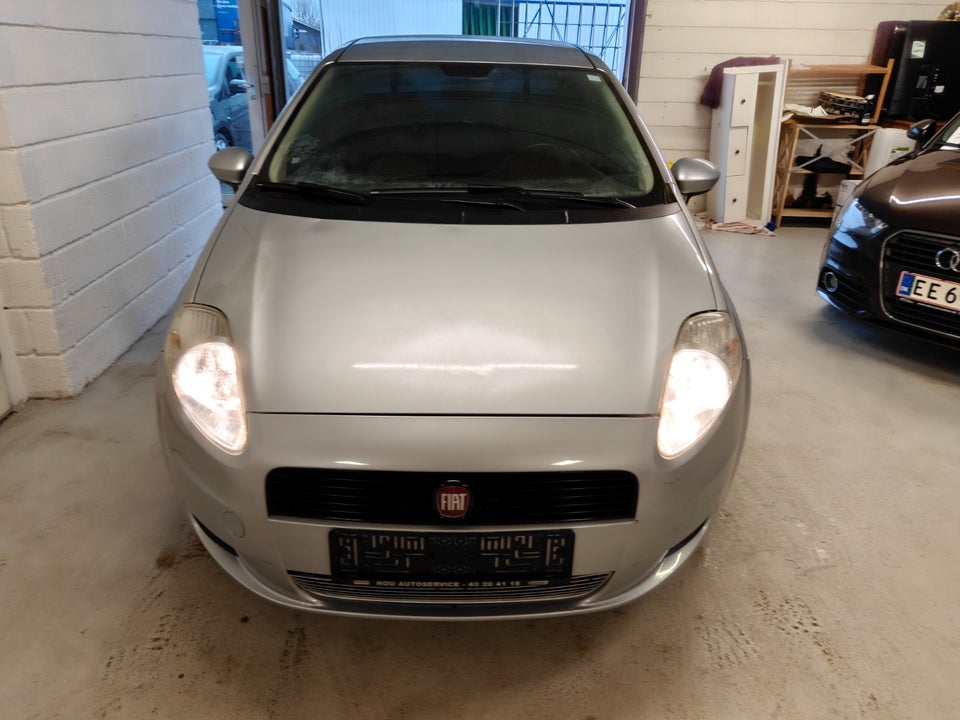 Fiat Grande Punto 1,4 Active 5d