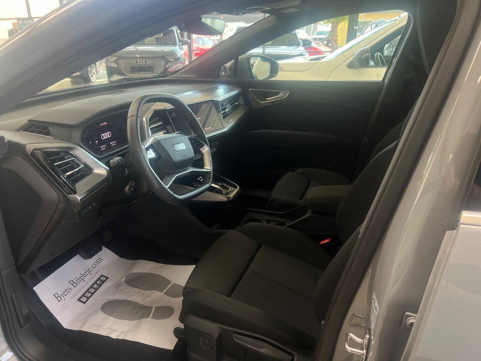Audi Q4 e-tron 45 S-line 5d