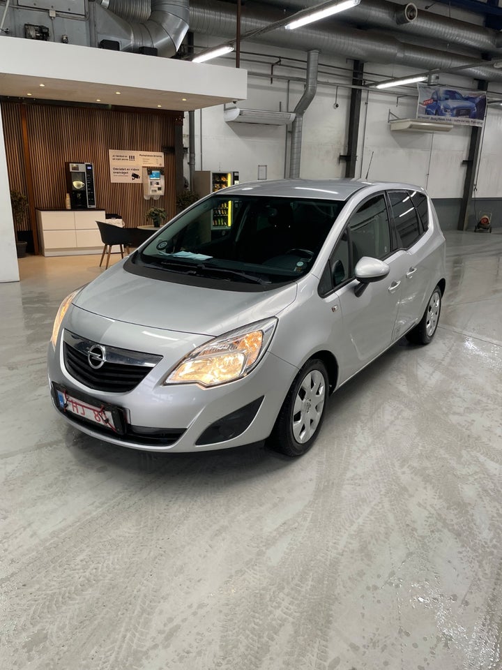 Opel Meriva 1,7 CDTi 100 Cosmo aut. Activan 5d
