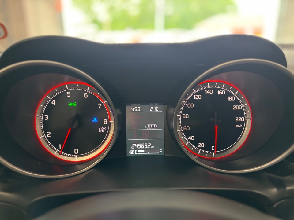 Suzuki Swift 1,2 Dualjet Action 5d