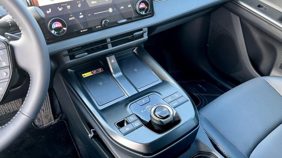 Toyota bZ4X 73 Executive 5d