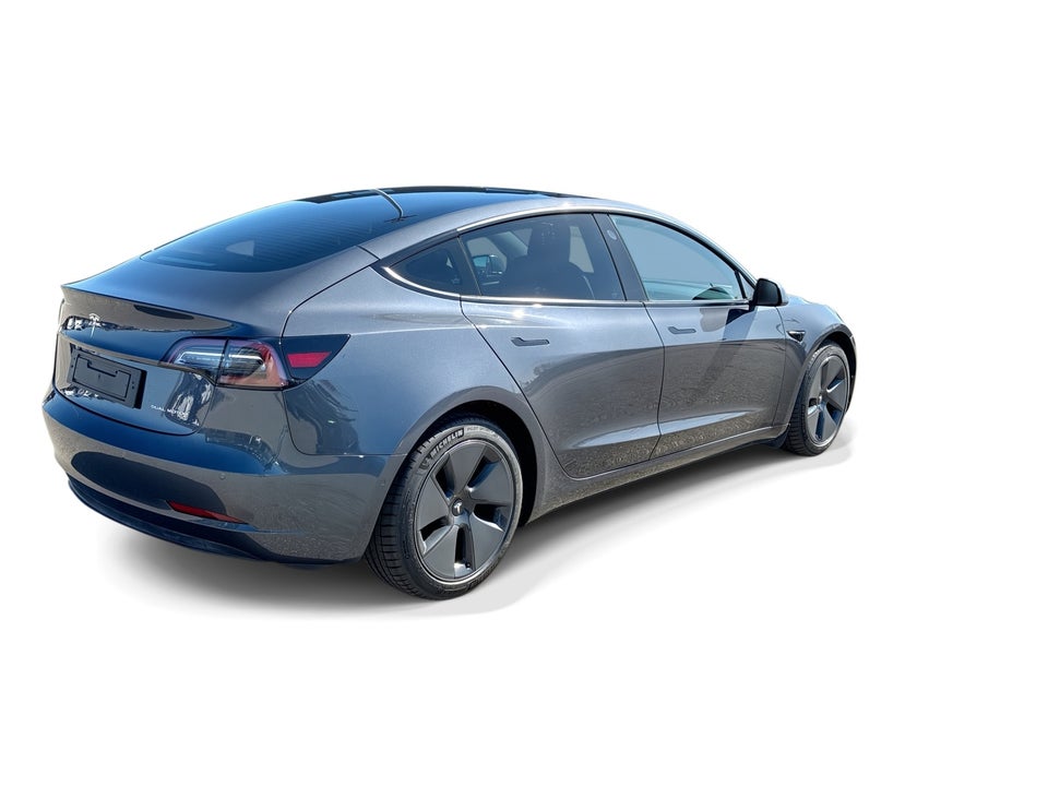 Tesla Model 3 Long Range AWD 4d