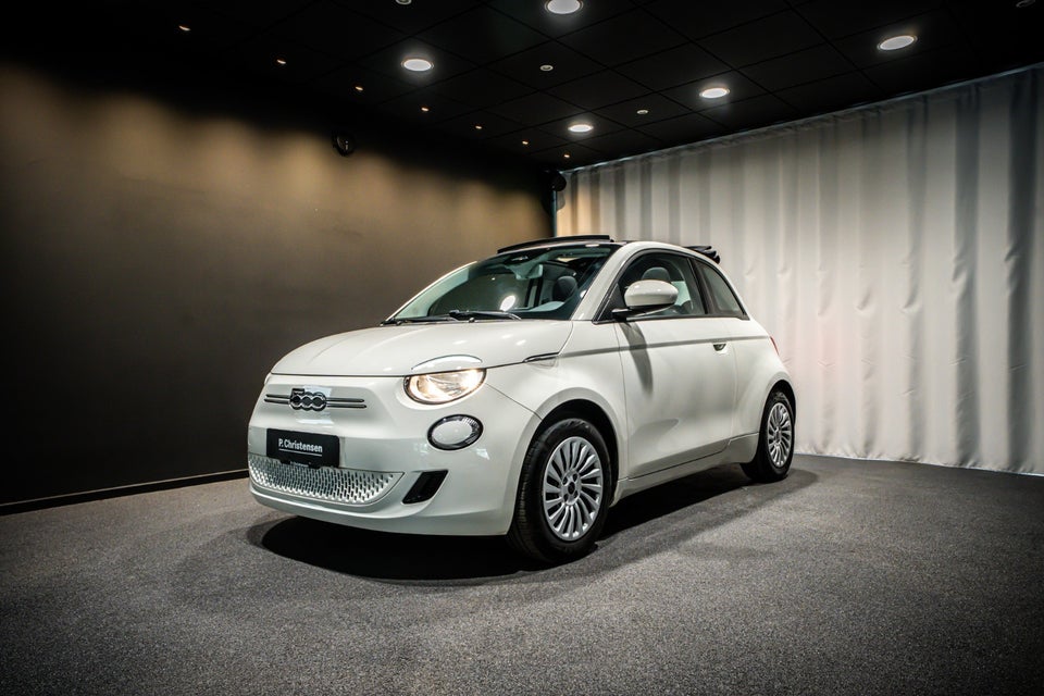 Fiat 500e 42 Icon Cabrio 2d