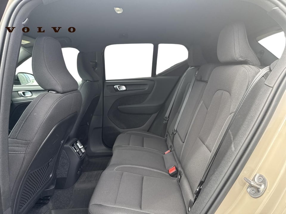 Volvo EX40 Extended Range Core 5d