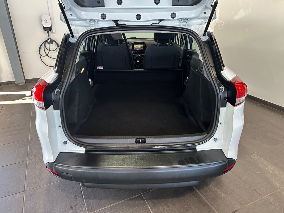 Renault Clio IV 0,9 TCe 90 Zen Sport Tourer Van 5d