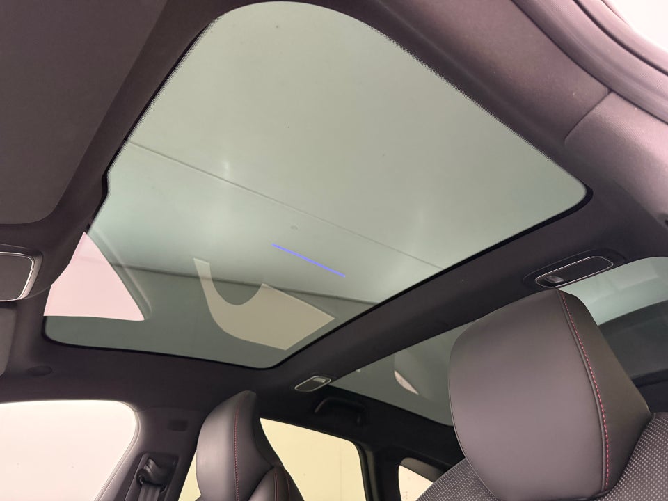 Xpeng P7 Long Range 4d