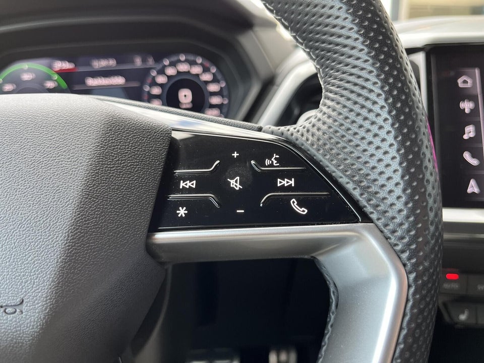 Audi Q4 e-tron 45 Attitude S-line Sportback quattro 5d