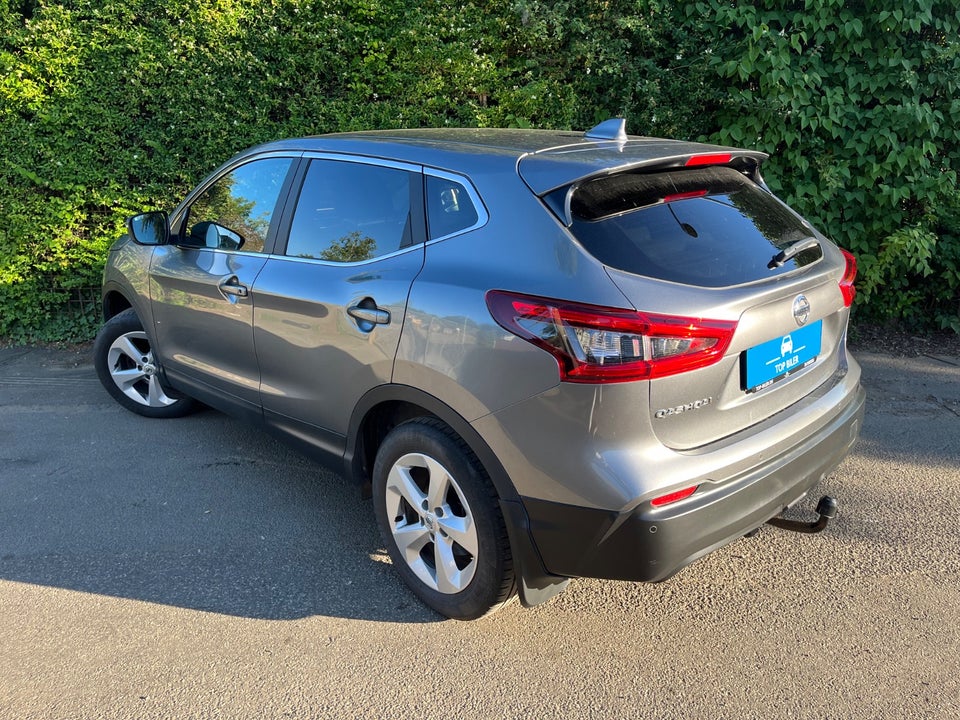 Nissan Qashqai 1,2 Dig-T 115 Acenta 5d