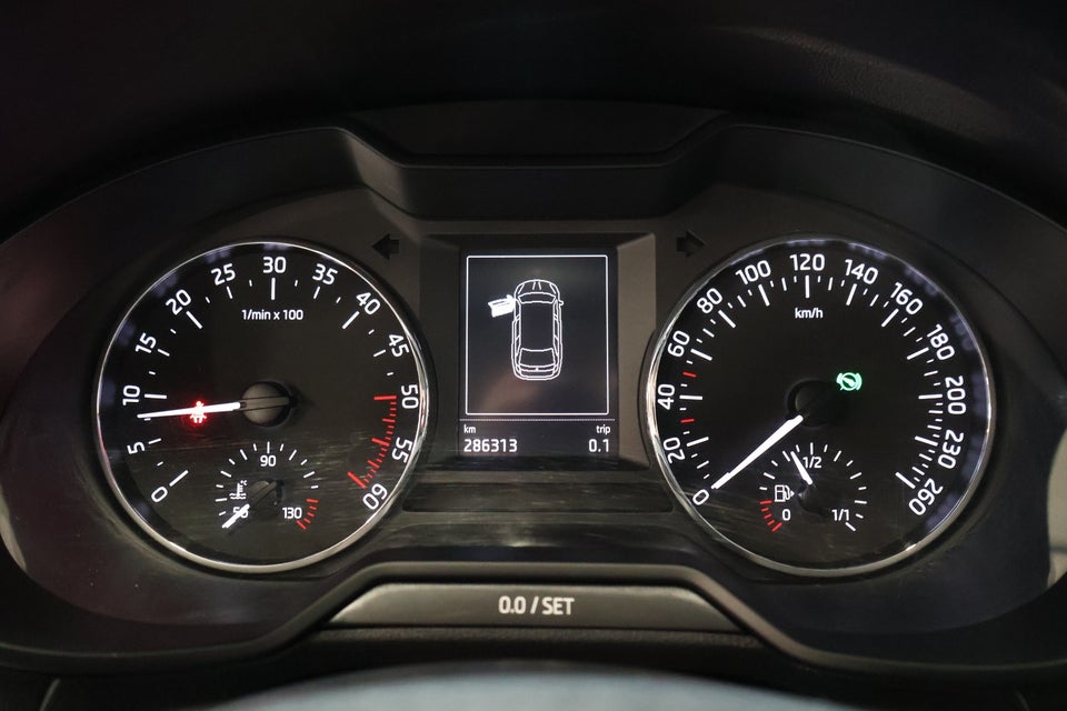 Skoda Octavia 1,6 TDi 105 Ambition Combi DSG 5d