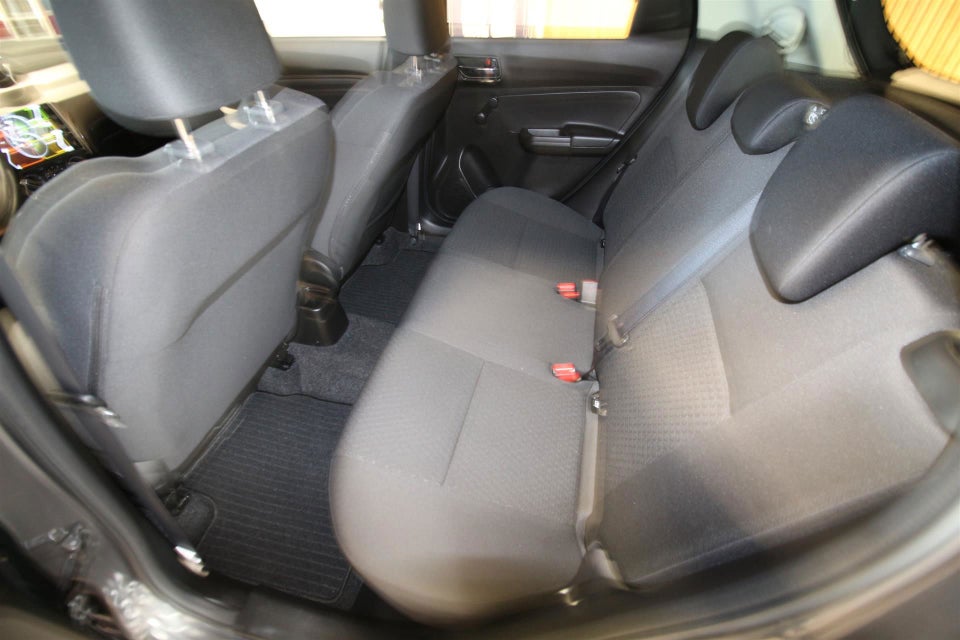 Suzuki Swift 1,2 mHybrid Action 5d