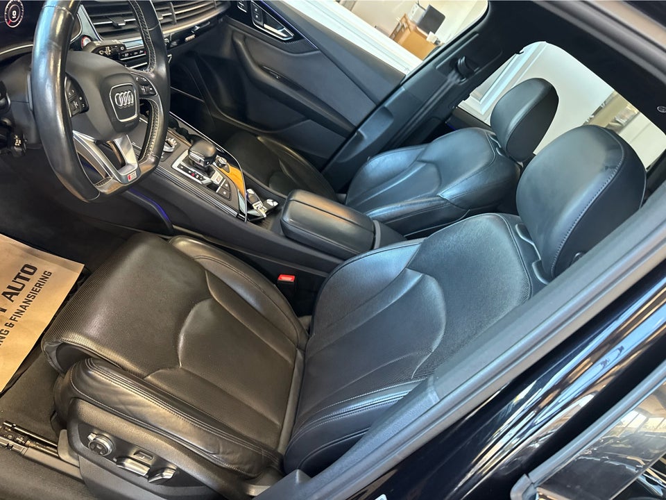 Audi SQ7 4,0 TDi quattro Tiptr. 7prs 5d