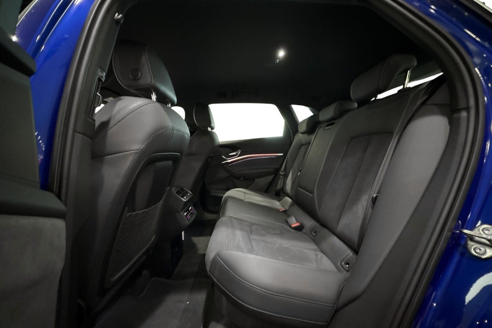 Audi Q8 e-tron 55 S-line quattro 5d