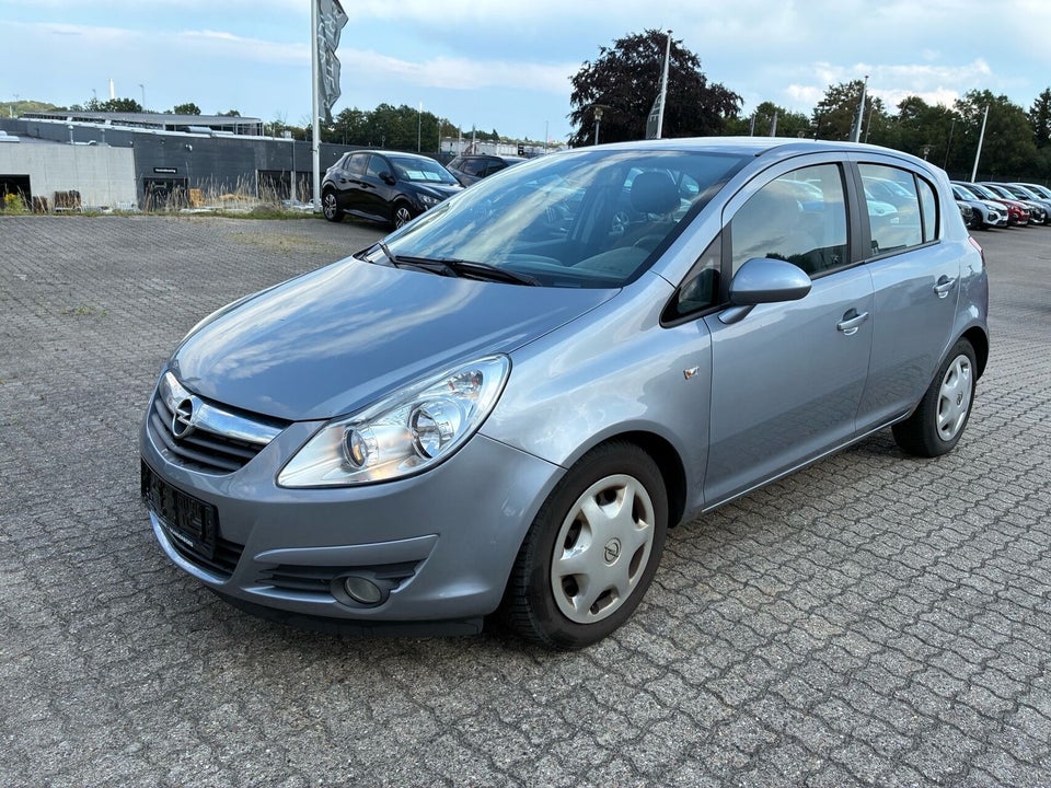 Opel Corsa 1,2 16V Enjoy 5d