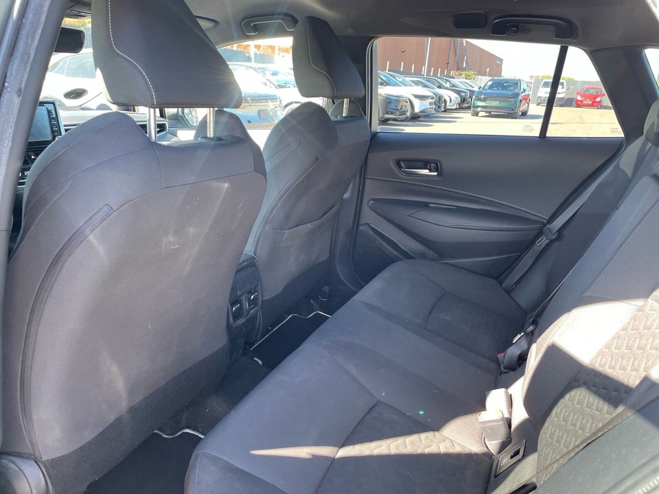 Toyota Corolla 1,8 Hybrid H3 Smart Touring Sports MDS 5d