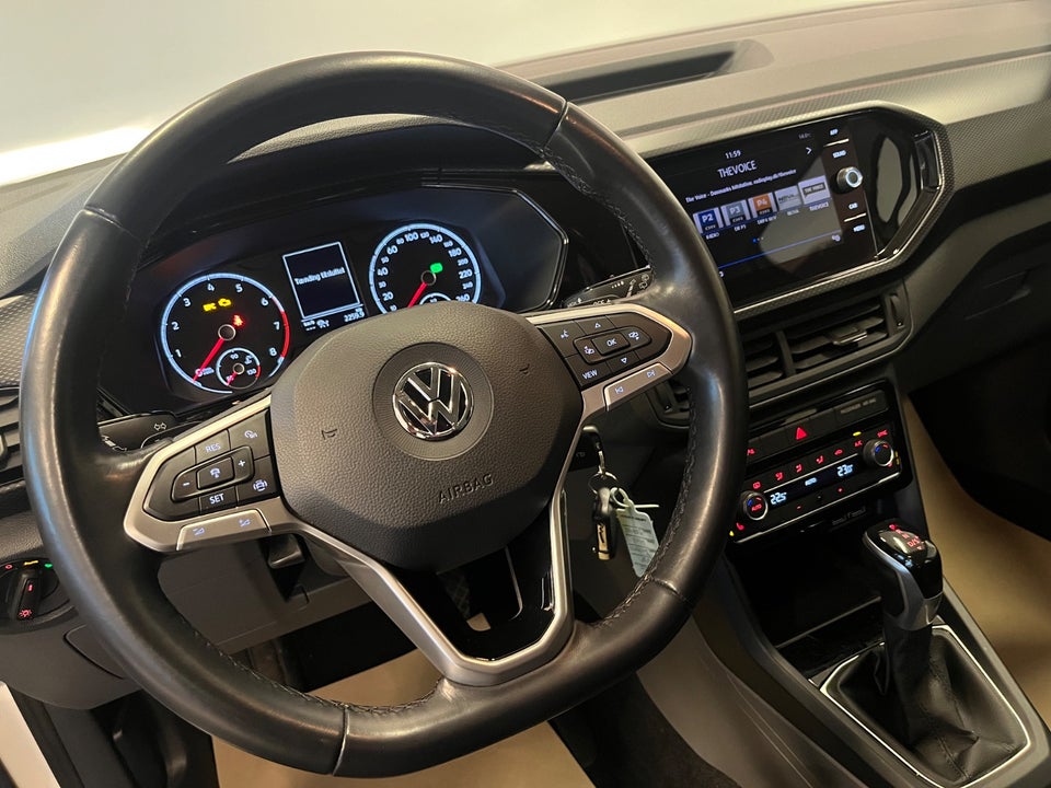VW T-Cross 1,0 TSi 115 Life DSG 5d