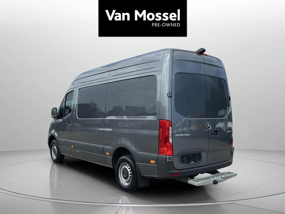 Mercedes Sprinter 317 2,0 CDi A2 Kassevogn PRO aut. RWD
