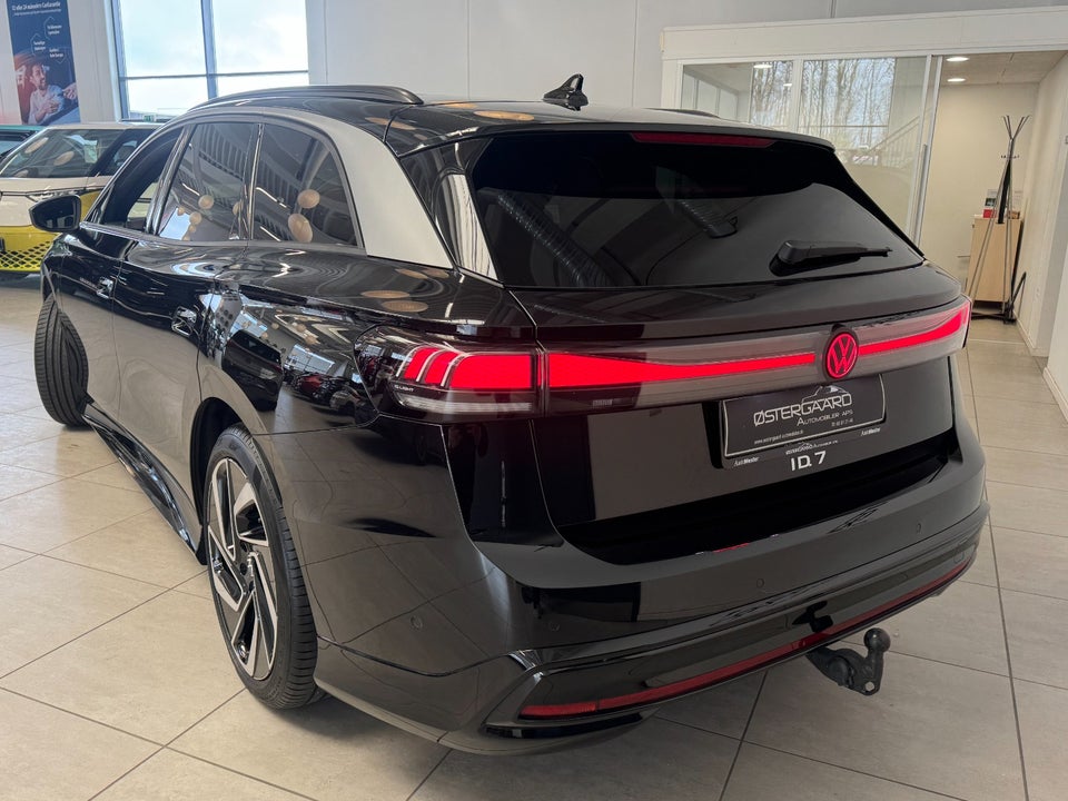 VW ID.7 77 Style Tourer 5d