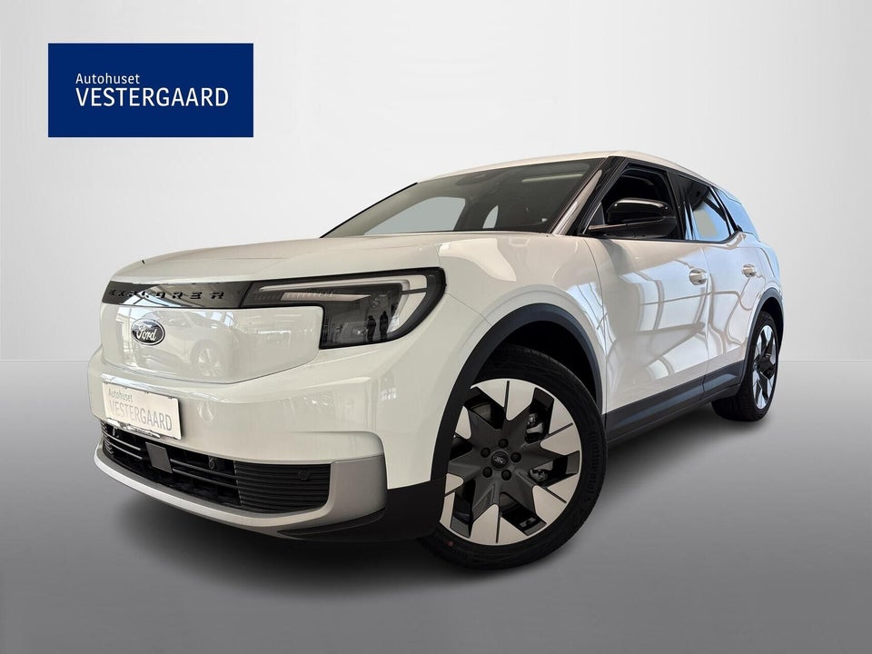 Ford Explorer 82 Premium Extended Range 5d