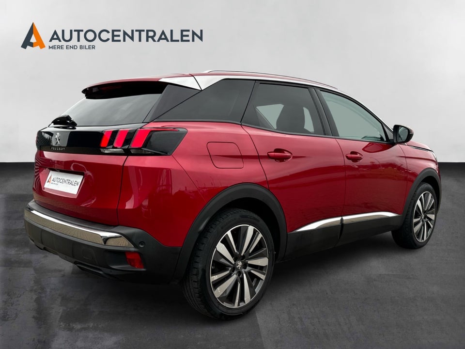 Peugeot 3008 1,2 e-THP 130 Allure 5d