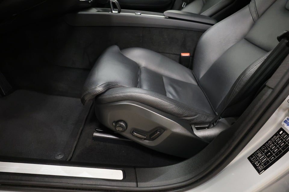 Volvo XC60 2,0 T6 ReCharge Plus Bright aut. AWD 5d